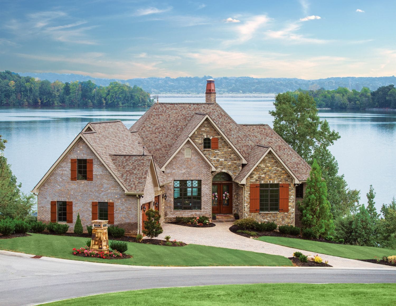 Gated Lake & Golf Community in East Tennessee